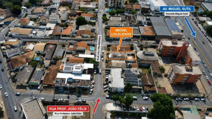 Casa Comercial à Venda no Bosque da Saúde, em Cuiabá 5 Salas e 4 Vagas