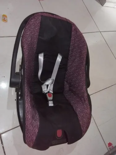 Vendo bebe conforto 