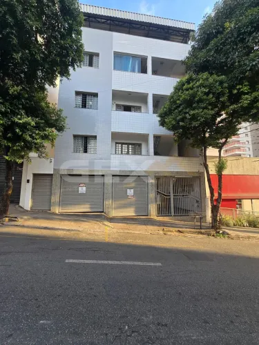 Prédio Residencial à Venda no Centro de Divinópolis MG.