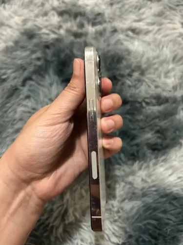 Vendo iPhone 13 Pro, tela trincada, Face ID não funciona, bateria 99% / 1.100