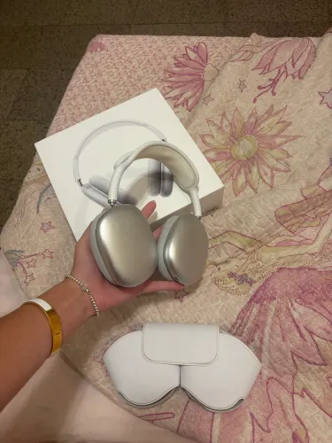 Apple Air pods max