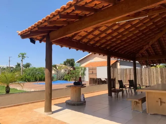 Lindo rancho a venda em condomínio fechado