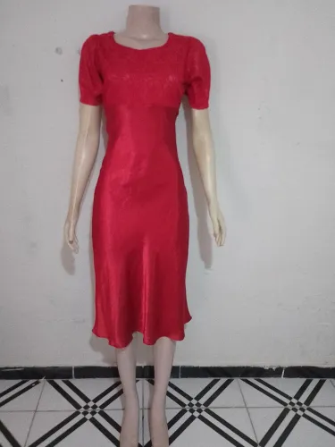 Vestido de festa curto 