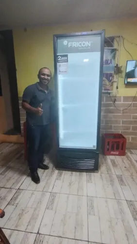 REFRIGERADOR VERTICAL 569 LITROS FRICON