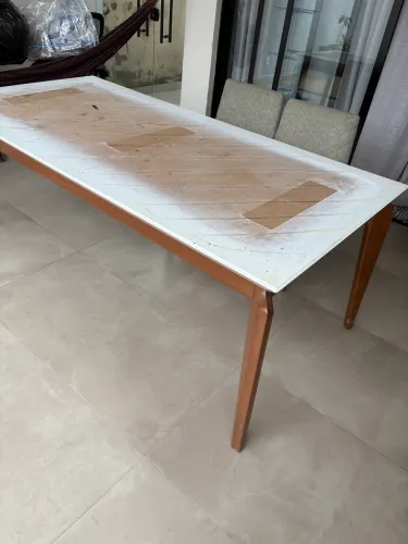 Mesa retangular de jantar 