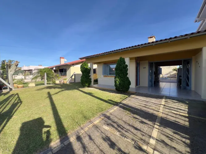 Casa com piscina à venda em Rainha Do Mar, Xangri-Lá REF: CA3731