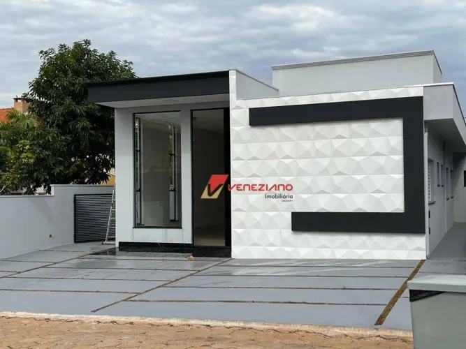 Casa com 3 suítes à venda - Parque São Jorge - Avaré/SP