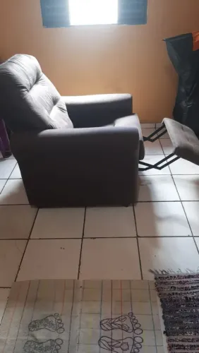 Vendo Poltrona reclinável 