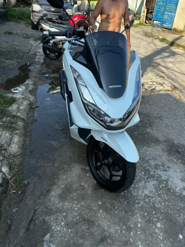 Honda PCX 160 DLX 2024