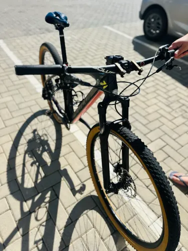 Bicicleta MTB Caloi Elite Carbon Aro 29