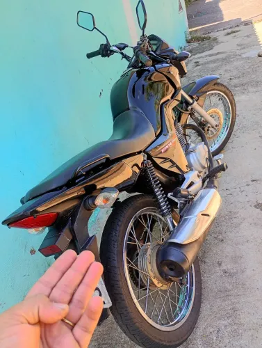 Vendo cg 150 2015