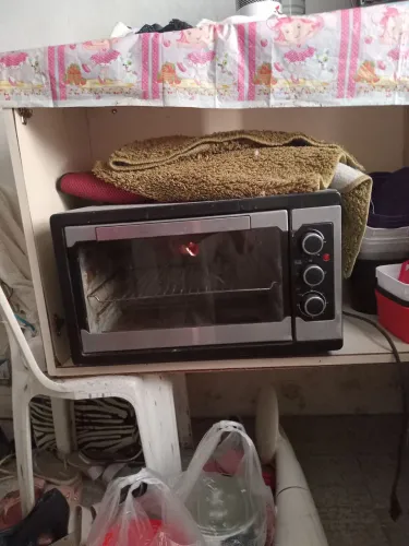 Vendo forno 100 reais
