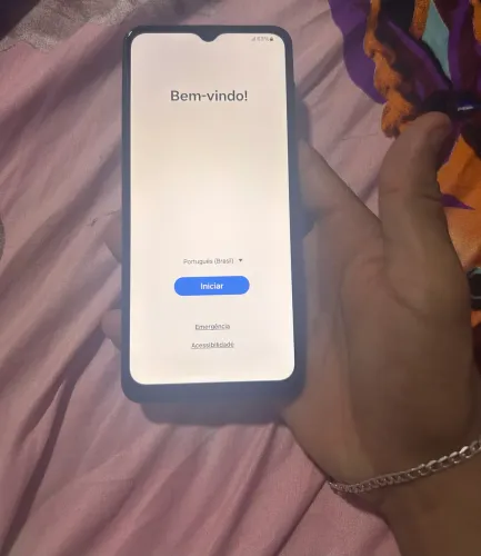 Samsung A04s semi novo por 300 reais 