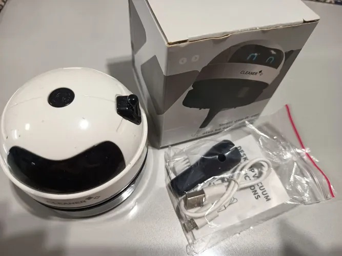 Mini robô limpeza com cx, cabo e escovinha