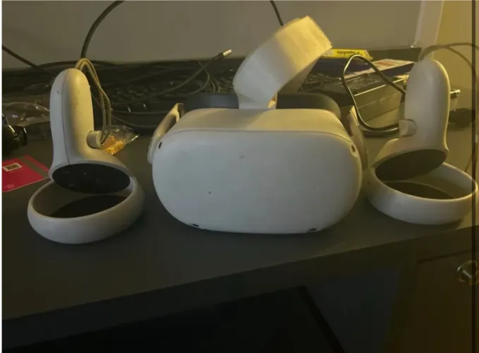 Meta Quest 2 VR