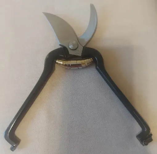 Tesoura de Poda Mundial 18cm Antiga - Aço Original