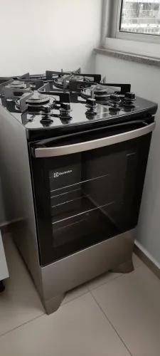 Fogão Electrolux inox 4 bocas - Perfecto Cook com 10 meses de uso.
