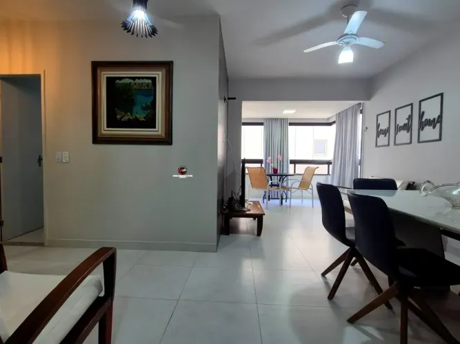 Apartamento a venda na Praia do Morro - Guarapari - ES, quadra do mar, com 2 quartos, mobi