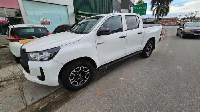 Toyota Hilux CD 4X4 2.8 Diesel Mec. 2025