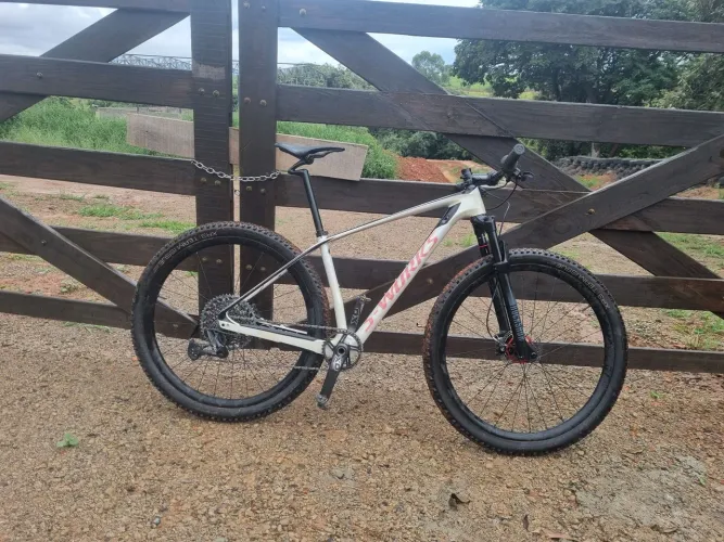 Bicicleta specialized swork aro 29