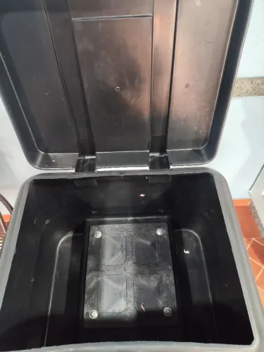 Baú protork 80 litros com suporte para XRE 190