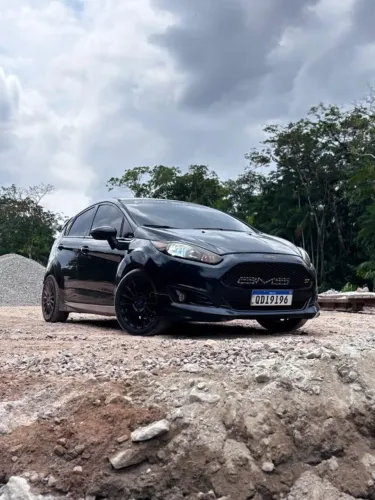 Ford Fiesta Sport 1.6 16V Flex Mec. 2016
