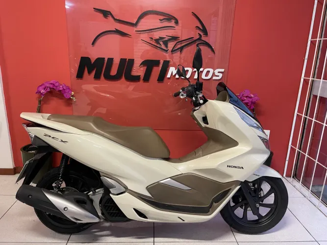 PCX 150 DLX 2022