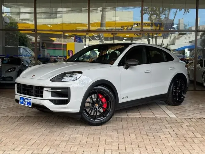 Porsche Cayenne GTS 4.0 500cv 2025