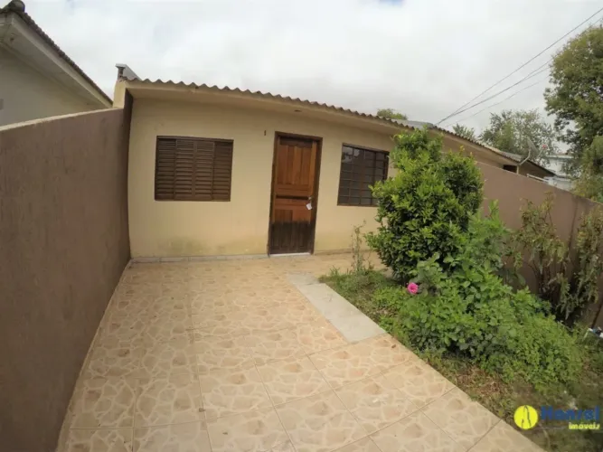 Casa Residencial com 2 quartos para alugar por R$ 1500.00, 60.00 m2 - UBERABA - CURITIBA/P