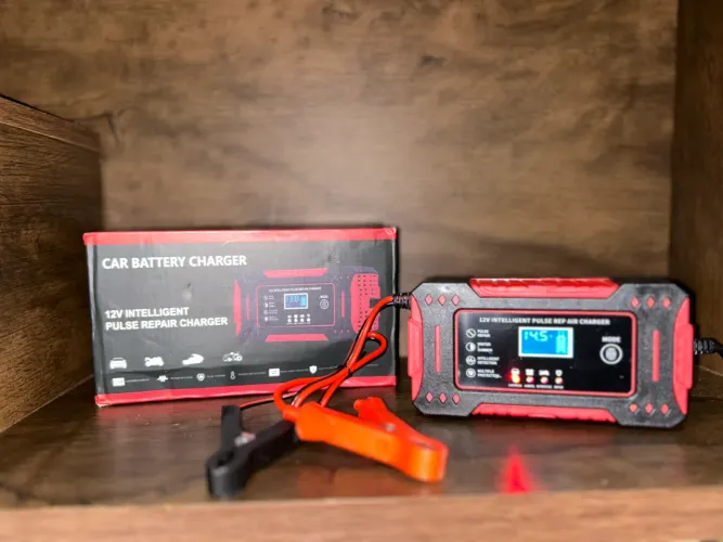 Carregador Inteligente de Bateria 12V 6A - Automotivo, Moto e Caminhão