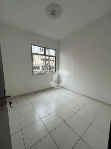Apartamento com 2 dormitórios à venda, 54 m² por R$ 215.000,00 - Centro - Niterói/RJ