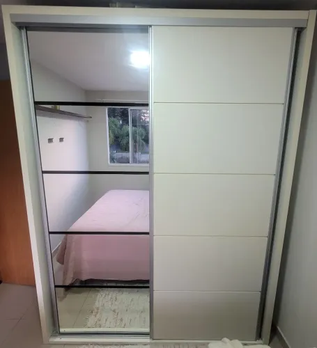 Guarda Roupa Dalla Costa 100% MDF com espelho