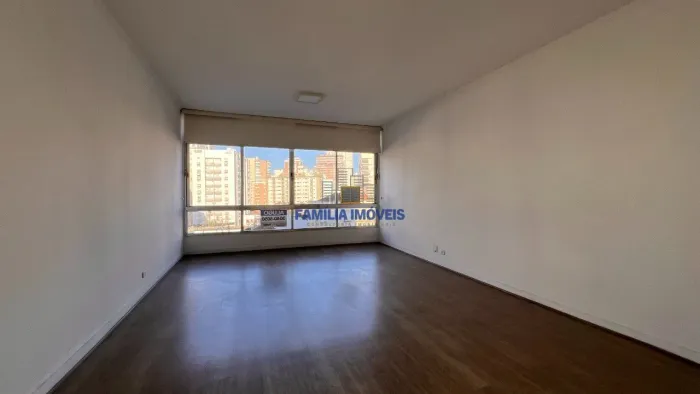 Alugar apartamento 3 quartos dependência elevador Boqueirão Santos