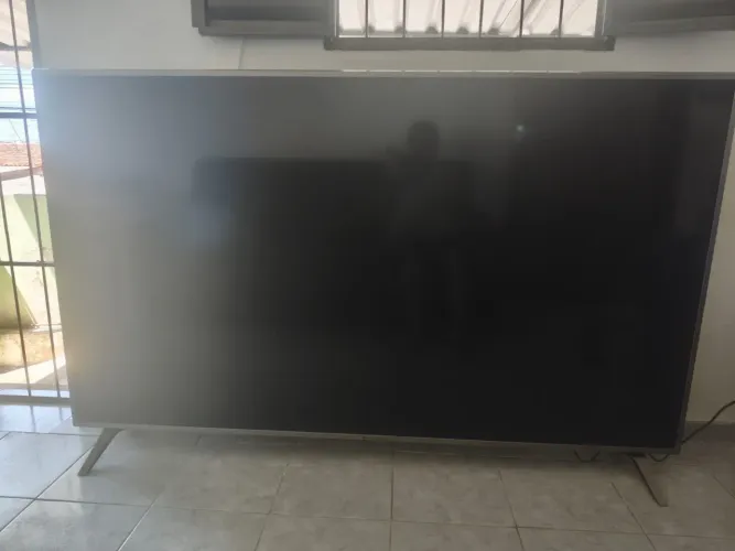 Tv lg 82 polegadas com defeito nos leds