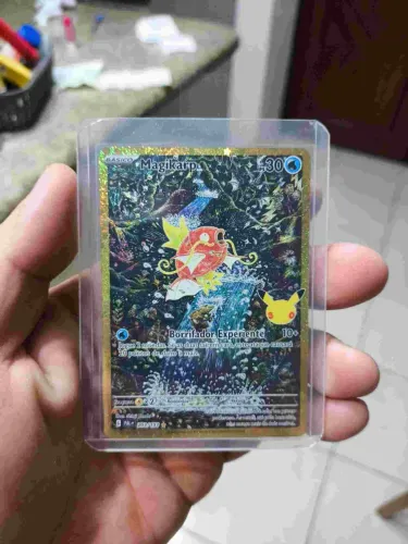 Magikarp - 30 anos aniversário pokemon