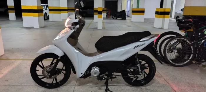 BIZ EX 2025 Branco Perolizado Parcelo 50% no cartão 10x s/JUROS