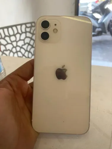 iPhone 12 normal
