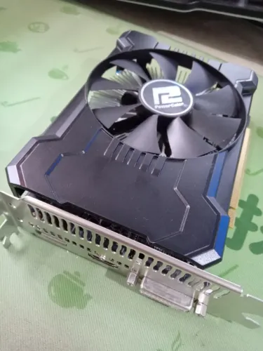 Placa de Video PowerColor RX550 2GB GDDR5