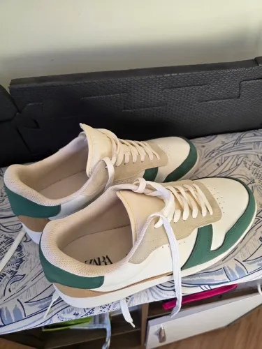 Tênis Zara Tam 44 Semi novo