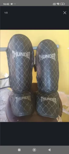 Caneleira muay thai 