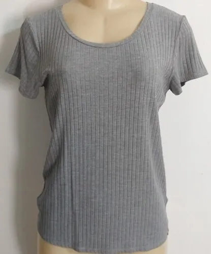 Blusa Canelada Cinza