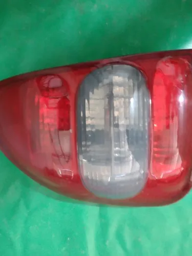 Lanterna Traseira Esquerda Gm/Corsa/Sedan Classic 89/10 Nova