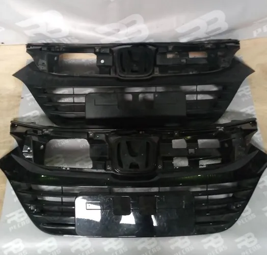 Grade preta e cromada Honda hrv 2019/2020