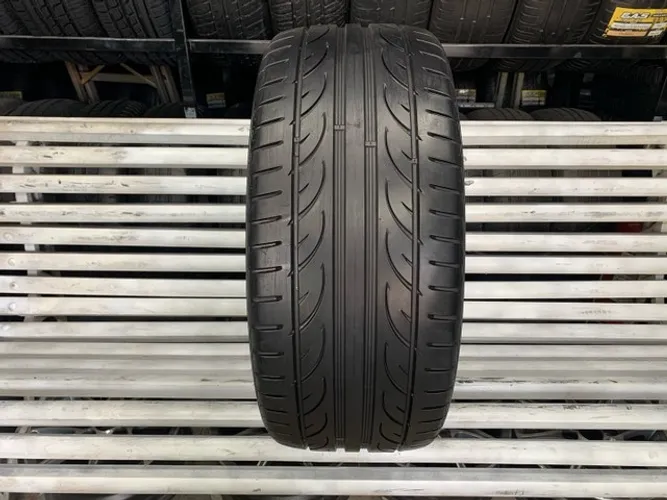 Pneu 245/40/19 Hankook Ventus V12 EVO2 / Pneu 245/40R19