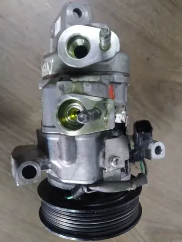 Compressor de ar condicionado Ford new ka