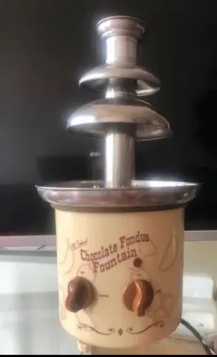 Cascata de chocolate Torre Fonte