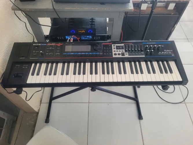 Roland Juno Gi