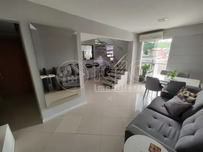 Duplex para venda tem 118 metros quadrados com 3 quartos em Vila Isabel - Rio de Janeiro -
