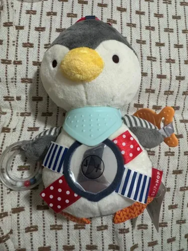 Pinguim Skip Hop 