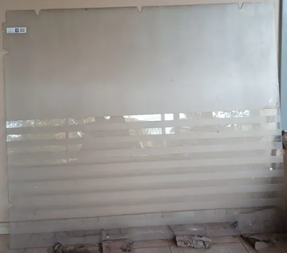 VIDRO TEMPERADO 2Mx1,70Mx8MM